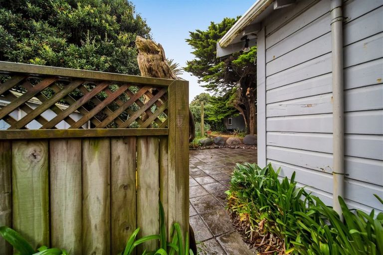 Photo of property in 10 Karora Street, Ohawe, Hawera, 4671