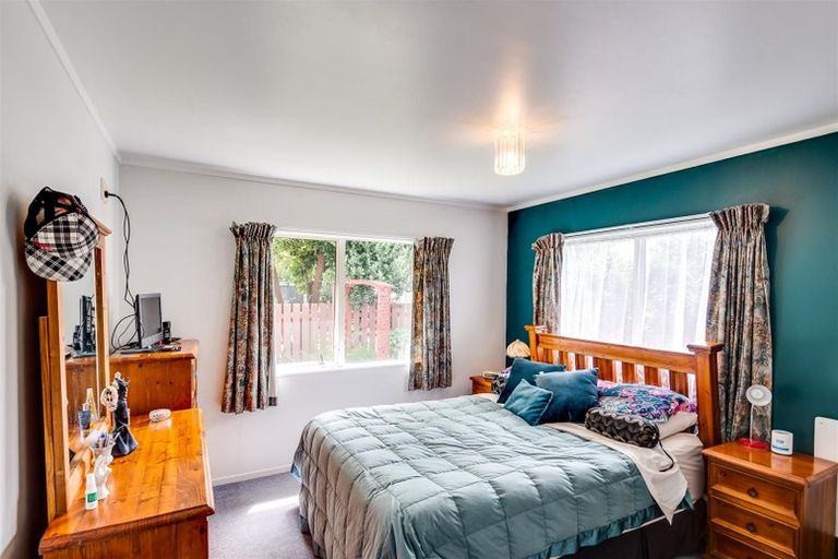 Photo of property in 1310a Jellicoe Street, Mayfair, Hastings, 4122