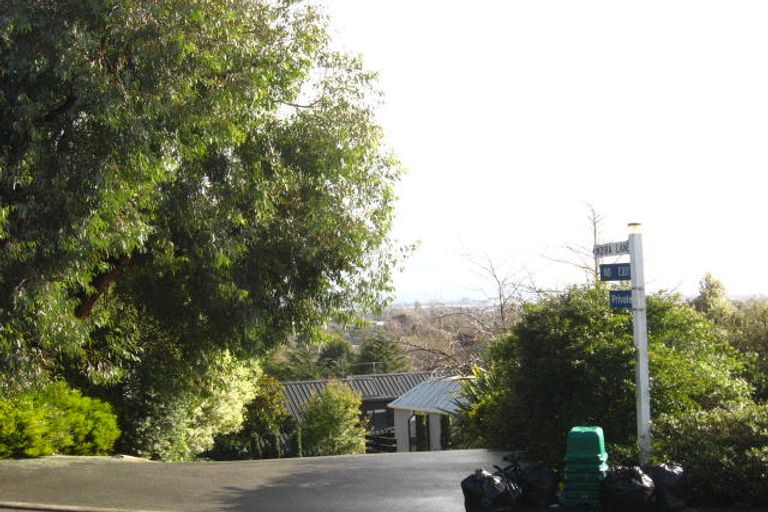 Photo of property in 3 Indira Lane, Cashmere, Christchurch, 8022