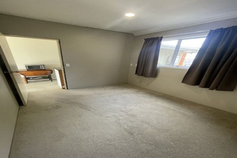 Photo of property in 160 Roslyn Road, Levin, 5510