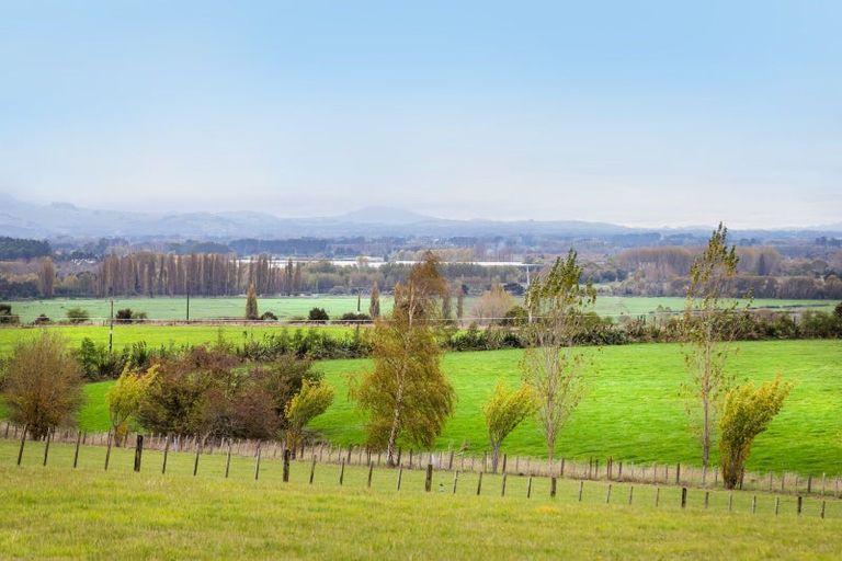 Photo of property in 184 Glenmorven Road, Morison Bush, Greytown, 5794