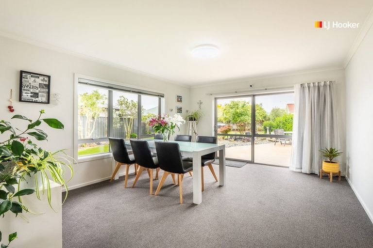 Photo of property in 22 William James Close, Mosgiel, 9024