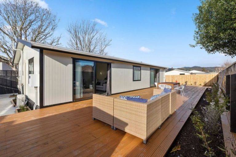 Photo of property in 102b Randwick Road, Moera, Lower Hutt, 5010