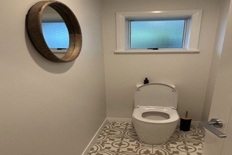 Photo of property in 4 Mercury Place, Wanaka, 9305