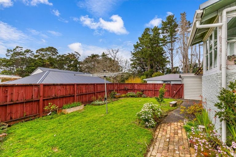 Photo of property in 61a Woodside Road, Massey, Auckland, 0614