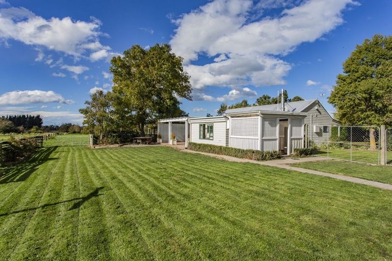 Photo of property in 54 Victoria Street, Oxford, 7430