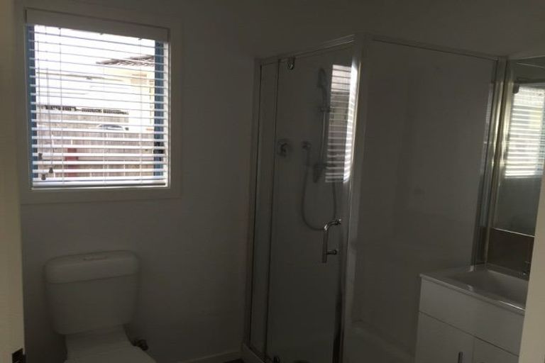 Photo of property in 54 Reelick Avenue, Pakuranga Heights, Auckland, 2010