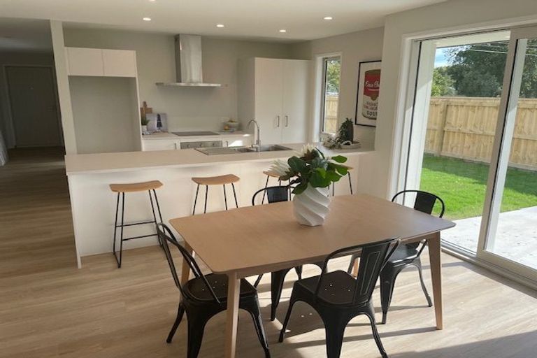 Photo of property in 63 Lincoln Road, Carterton, 5713