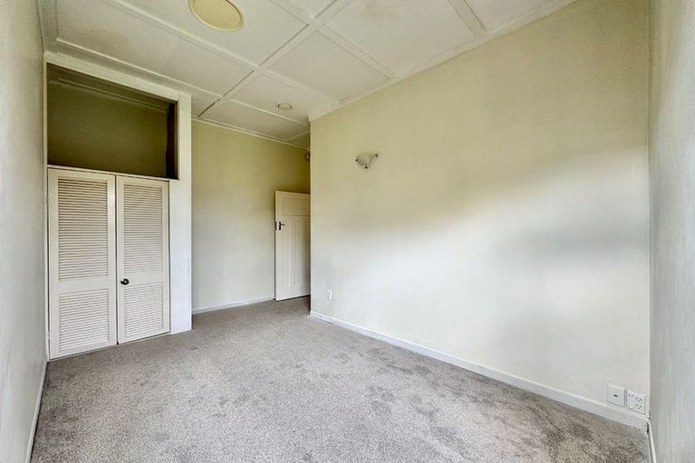 Photo of property in 2/15 James Road, Manurewa, Auckland, 2102