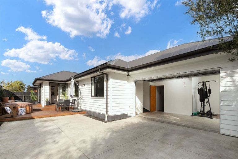 Photo of property in 118 Aldwins Road, Phillipstown, Christchurch, 8062