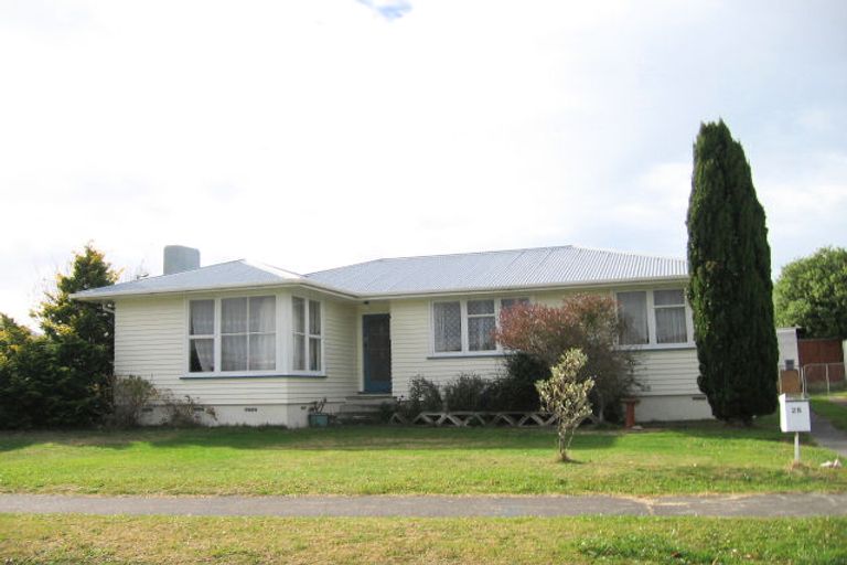 Photo of property in 28 Plunket Street, Tamatea, Napier, 4112