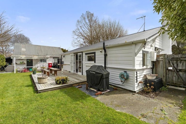 Photo of property in 71 Wilford Street, Wallaceville, Upper Hutt, 5018