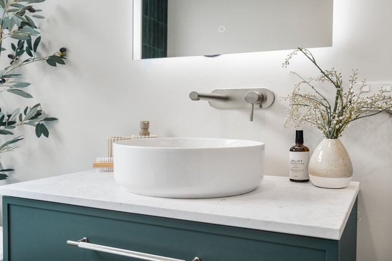 Photo of property in 8 Treedale Street, Belfast, Christchurch, 8051