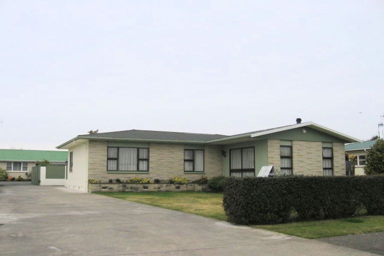 Photo of property in 15 Windsor Terrace, Taradale, Napier, 4112