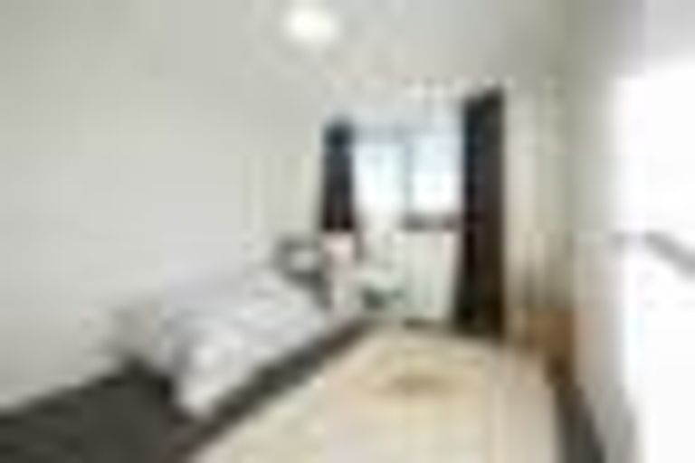 Photo of property in 124 Solar Road, Glen Eden, Auckland, 0602