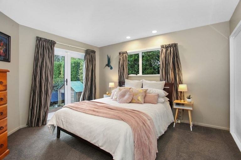 Photo of property in 1 Azalea Close, Templeton, Christchurch, 8042