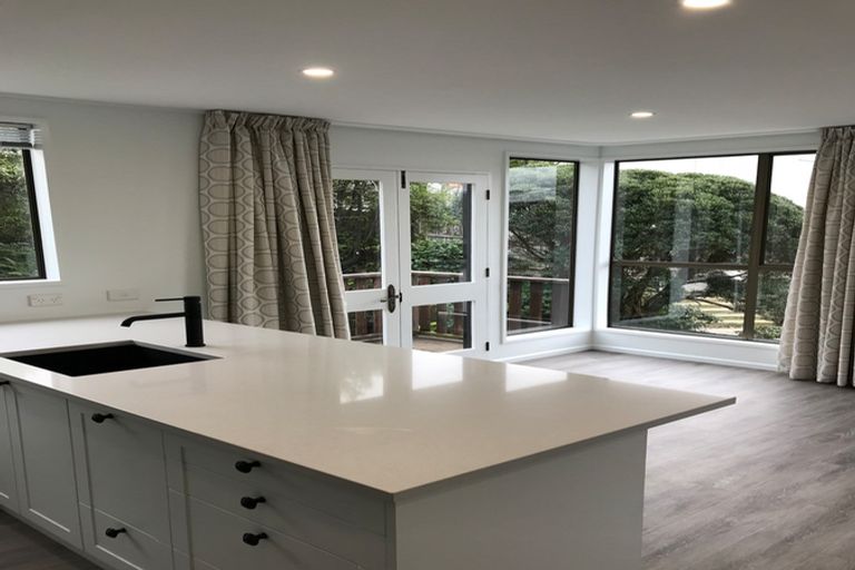 Photo of property in 28 Drivers Road, Maori Hill, Dunedin, 9010