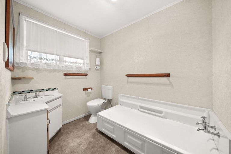 Photo of property in 23 Montgomery Place, Lansdowne, Masterton, 5810