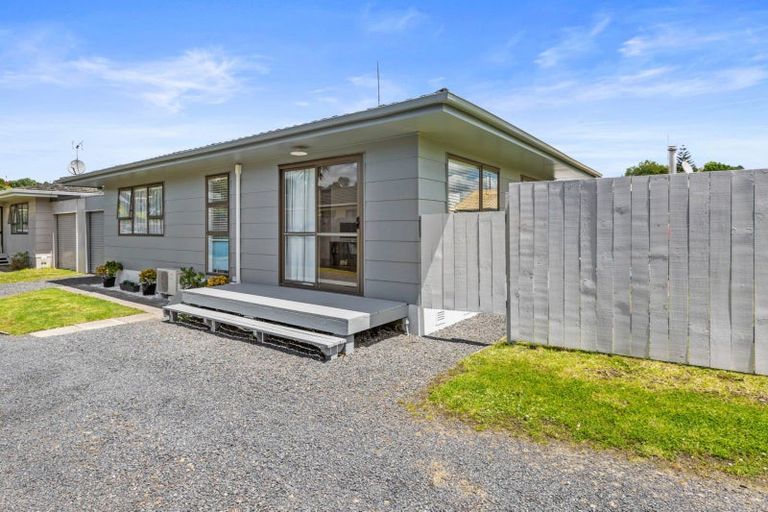 Photo of property in 406a Ngatai Road, Bellevue, Tauranga, 3110