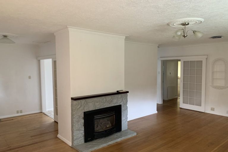 Photo of property in 15 Menin Road, Raumati South, Paraparaumu, 5032