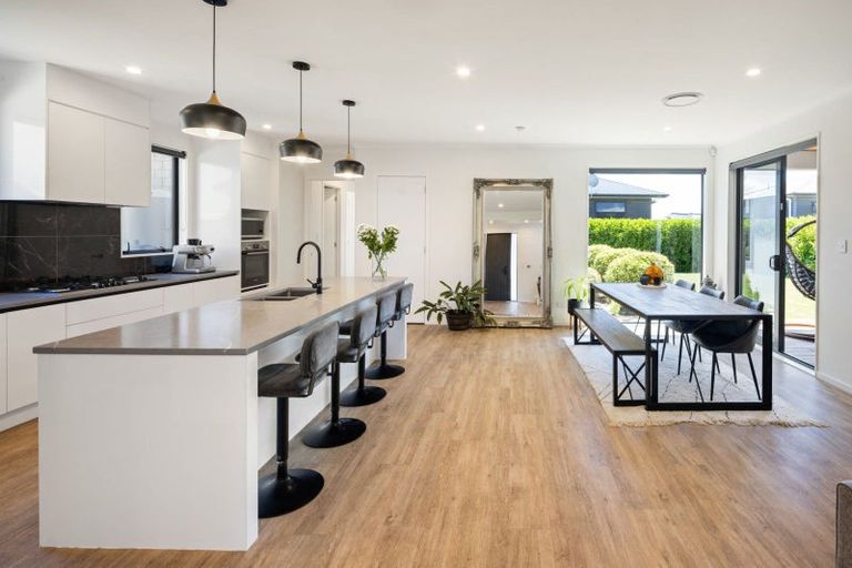 Photo of property in 8 Riverpoint Glade, Flagstaff, Hamilton, 3210