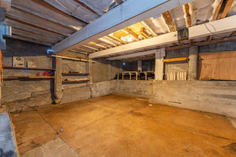 Photo of property in 31 Avenue Road, West End, Timaru, 7910