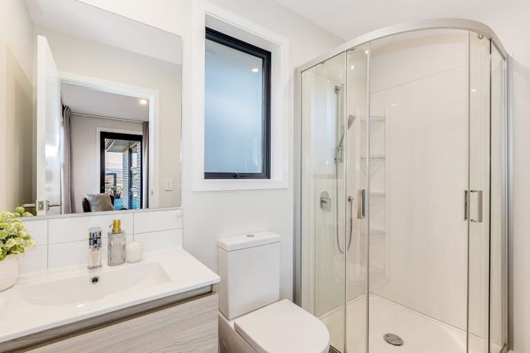 Photo of property in 14 Topsail Way, Whitby, Porirua, 5024