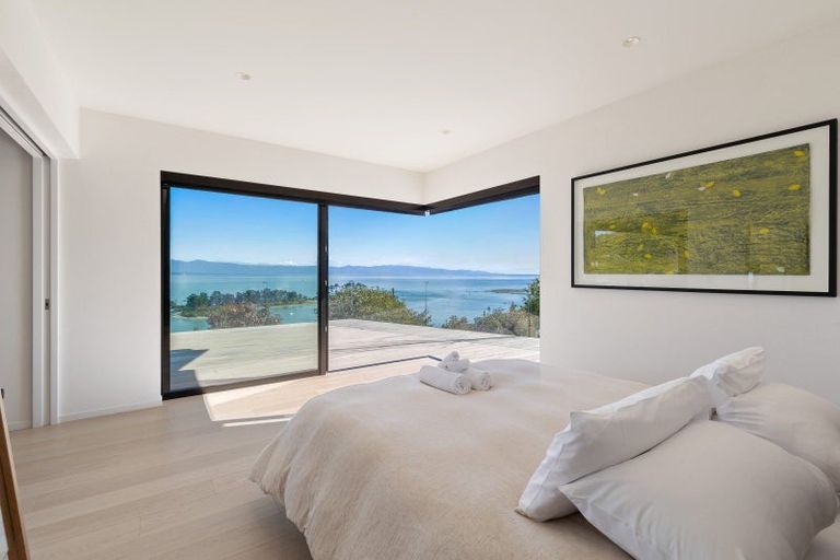 Photo of property in 82 Princes Drive, Britannia Heights, Nelson, 7010