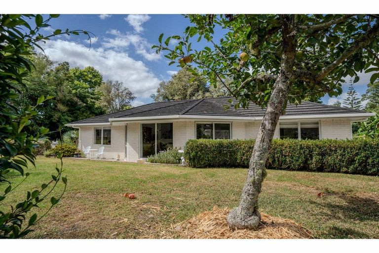 Photo of property in 292 Kapiro Road, Kerikeri, 0294