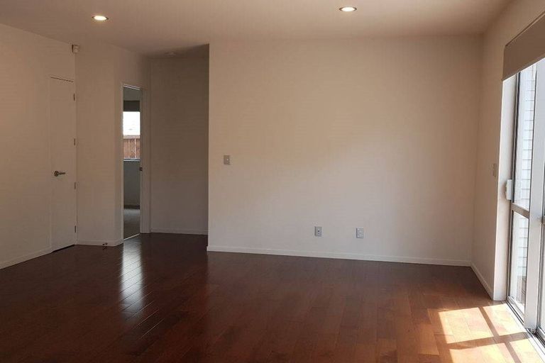 Photo of property in 14 New Dawn Lane, Albany Heights, Auckland, 0632