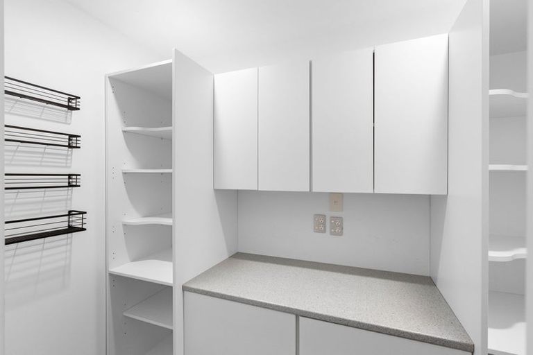 Photo of property in 51 Waikawa Beach Road, Manakau, Levin, 5573