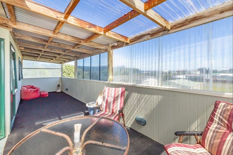 Photo of property in 5 Takitimu Street, Waitarere Beach, Levin, 5510