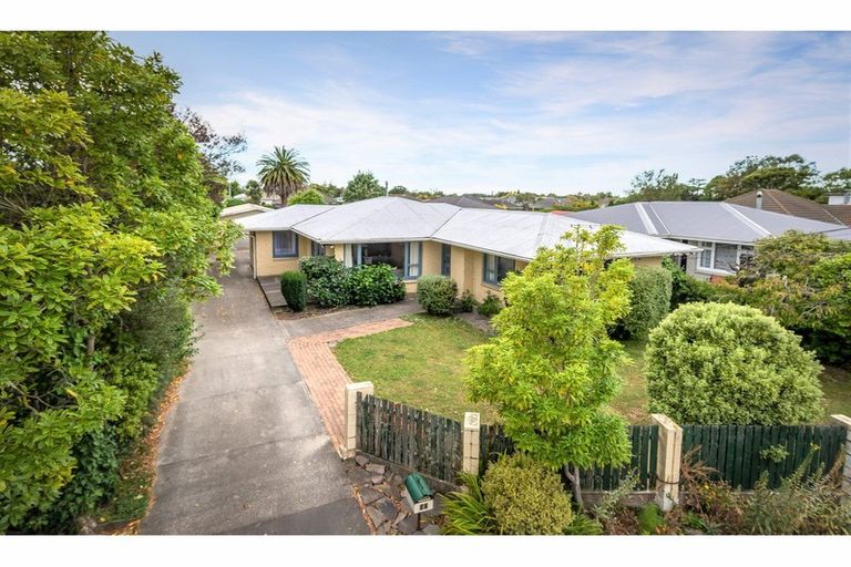 Photo of property in 30 Greenwood Close, Mairehau, Christchurch, 8013