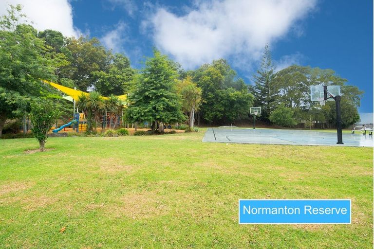 Photo of property in 27 Normanton Street, Glenfield, Auckland, 0629