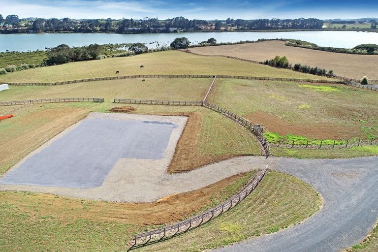 Photo of property in 85 Sanctuary Drive, Glenbrook, 2681