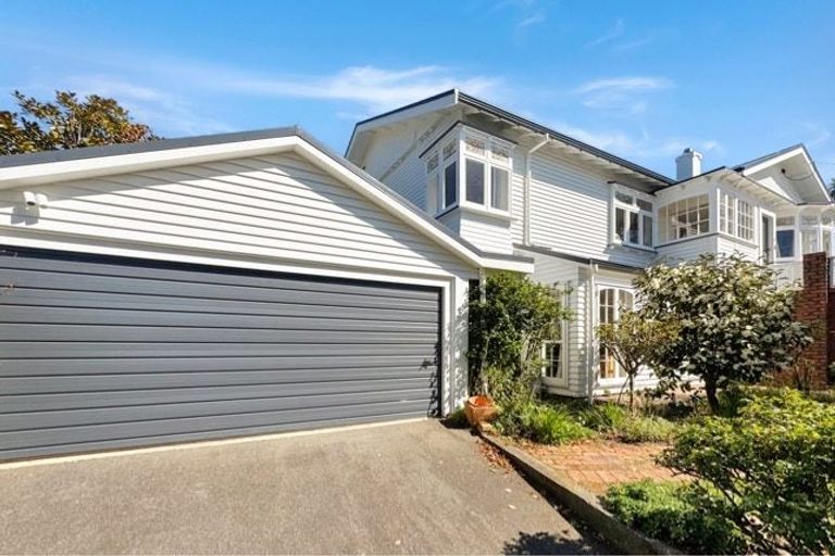 Photo of property in 12 Mallam Street, Karori, Wellington, 6012