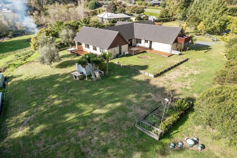 Photo of property in 275c Paparimu Road, Hunua, Papakura, 2583