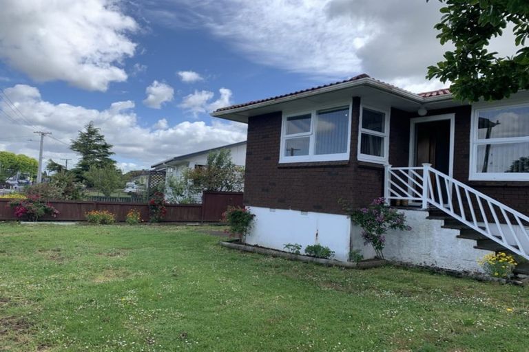 Photo of property in 26 Edinburgh Avenue, Rosehill, Papakura, 2113