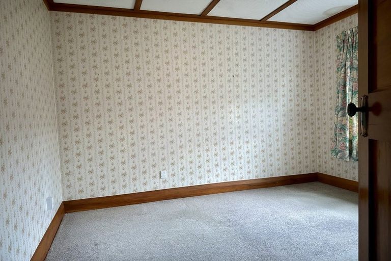 Photo of property in 36 Saint Johns Avenue, Palmerston North, 4414