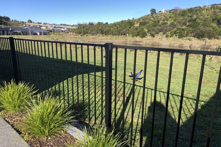 Photo of property in 70 Pakanga Grove, Pyes Pa, Tauranga, 3112