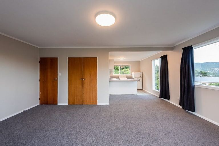 Photo of property in 41 Chartwell Drive, Crofton Downs, Wellington, 6035