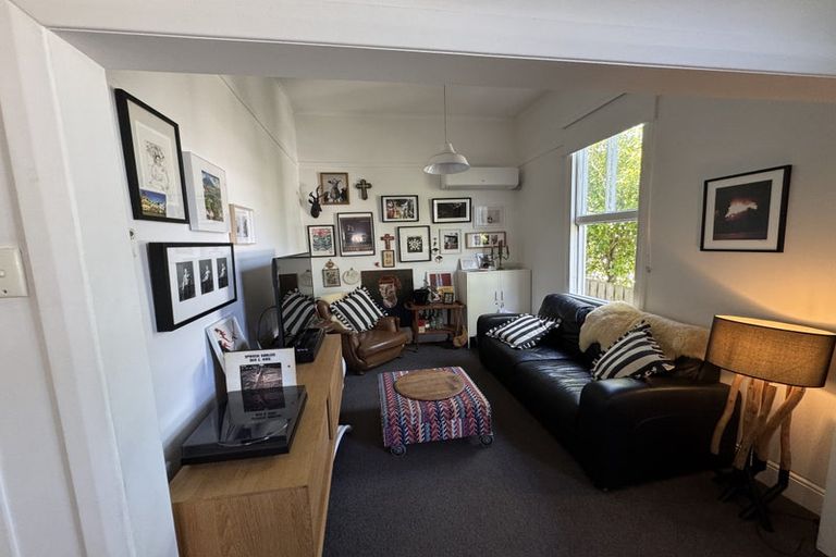 Photo of property in 166 Daniell Street, Newtown, Wellington, 6021
