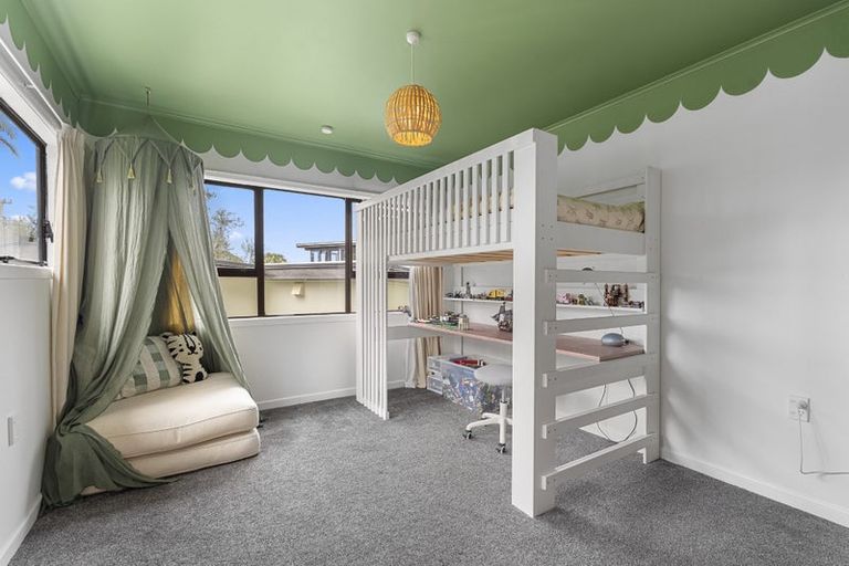 Photo of property in 20 Rawhiti Road, Manly, Whangaparaoa, 0930