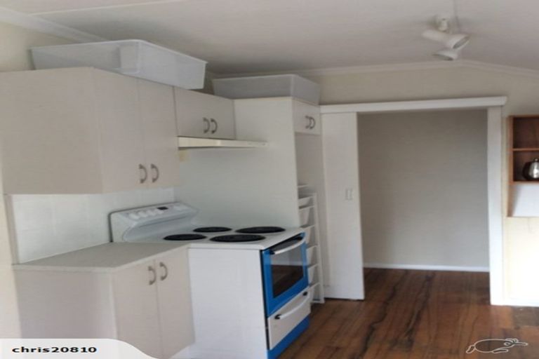 Photo of property in 1 Kilmister Avenue, Thorndon, Wellington, 6011