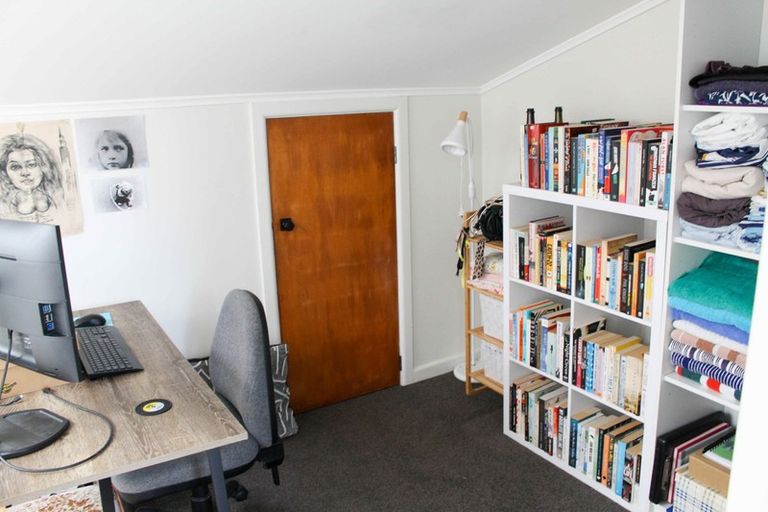 Photo of property in 62 Old Karori Road, Karori, Wellington, 6012