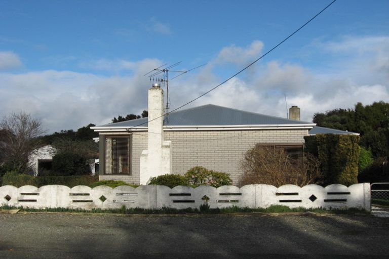 Photo of property in 6 Allan Street, Otatara, Invercargill, 9879