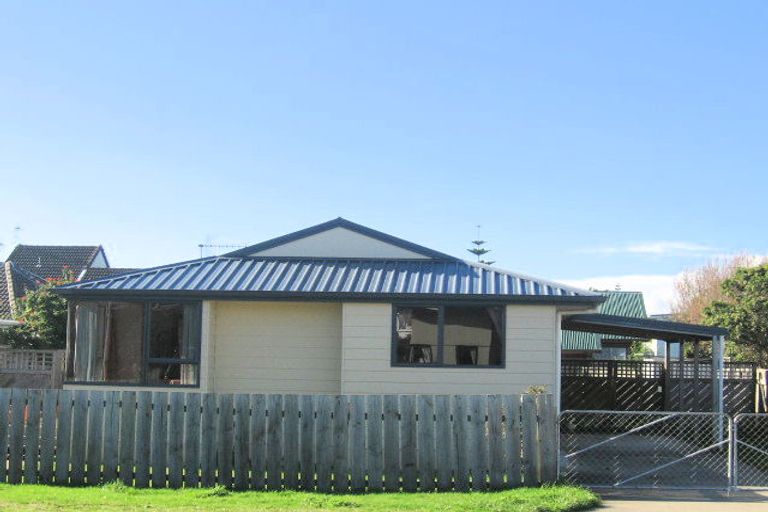 Photo of property in 35a Donovan Road, Paraparaumu Beach, Paraparaumu, 5032