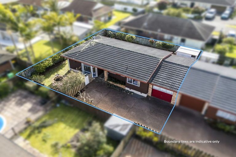 Photo of property in 2/73 Vintage Drive, Henderson, Auckland, 0612