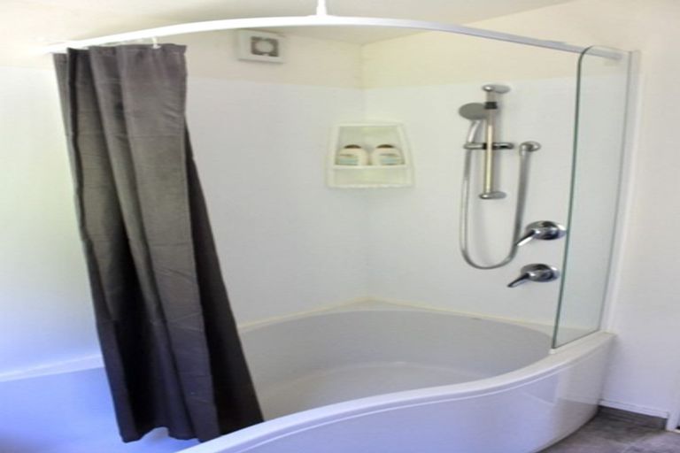 Photo of property in 72 Liardet Street, Vogeltown, Wellington, 6021