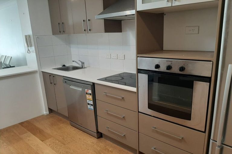 Photo of property in 3g/33 Mackelvie Street, Grey Lynn, Auckland, 1021